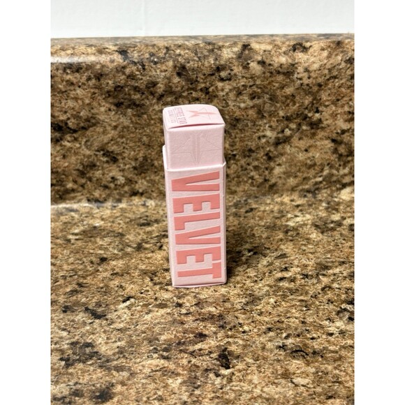 JEFFREE STAR Velvet Trap Lipstick Extending Drill Sargent New - Picture 1 of 4